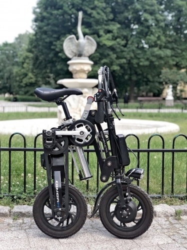 Złożenie Compacty 12 zajmuje zaledwie 3 sekundy - zdjęcie 2