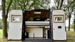 Super Custom Camper - zdjęcie 45
