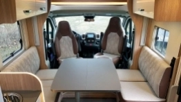 Szukasz gustownej półintegry oto Burstner - zdjęcie 1