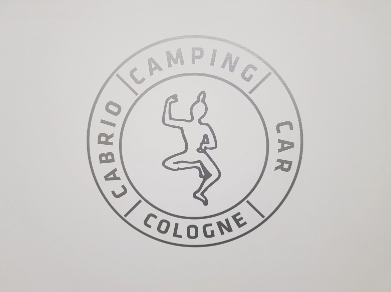 The world's first convertible cabriolet. Premiere at CMT 2019