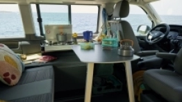 Volkswagen California 6.1 zdobył trzy nagrody na targach w Stuttgarcie - zdjęcie 7