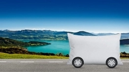 13. Takim widokiem promują się targi caravaningowe – Suisse Caravan Salon w Bernie. W tym roku odbędą się 22-26 października. Szczegóły: www.suissecaravansalon.ch - zdjęcie 13