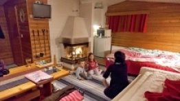 6. Rovaniemi. Nocleg w domku z kominkiem - zdjęcie 5