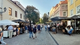 Jedna z urokliwych, wileńskich uliczek - zdjęcie 5