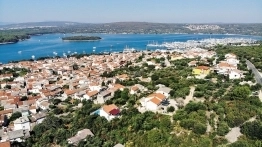 Widoki zanotowane gdzieś w okolicach wyspy Krk - zdjęcie 6