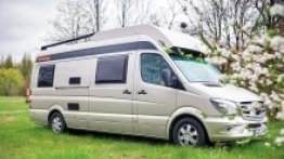 Kampery typu van są zazwyczaj tańsze w wynajmie niż ich większe odpowiedniki - zdjęcie 3
