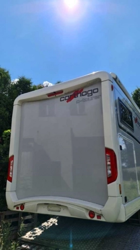 Z warsztatu ukradziono... kampera - zdjęcie 1