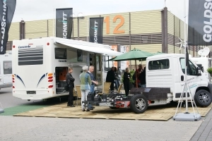 cd. Caravan Salon 2010 - zdjęcie 2