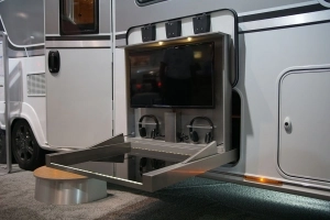 Kolejny dzień na Caravan Salon - zdjęcie 7