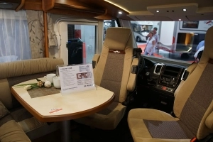 Kolejny dzień na Caravan Salon - zdjęcie 23