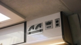 VW Crafter kamper na Poznań Motor Show 2017 - zdjęcie 8