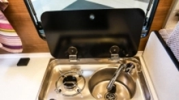 VW Crafter kamper na Poznań Motor Show 2017 - zdjęcie 14