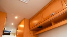 Sam zbudował swojego kampera - zdjęcie 20