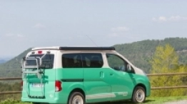 Elektryczny kamper od Nissana - zdjęcie 10