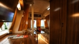 Zabytkowe przyczepy na Caravan Salon 2018 - zdjęcie 2