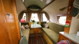 Zabytkowe przyczepy na Caravan Salon 2018 - zdjęcie 7