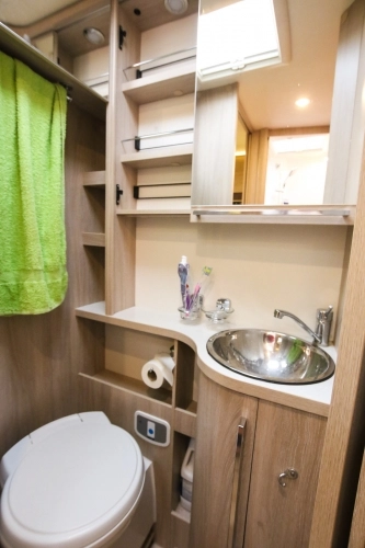 Test: Rapido 855F - zdjęcie 24