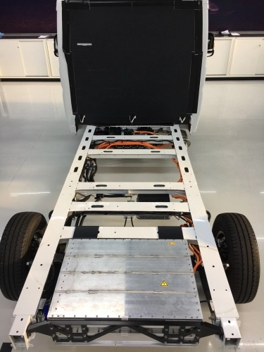 Elektryczny kamper KNAUS - zdjęcie 19