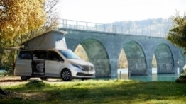 Elektryczny kamper Mercedesa - zdjęcie 3
