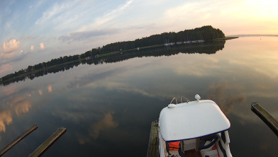 Jezioro Boczne, Marina Lester Club