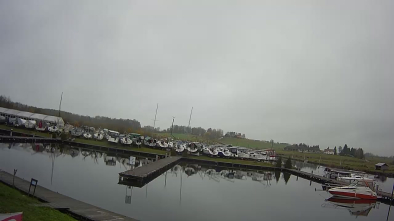 Basen portowy Mamry Mix Port przy jez. Mamry