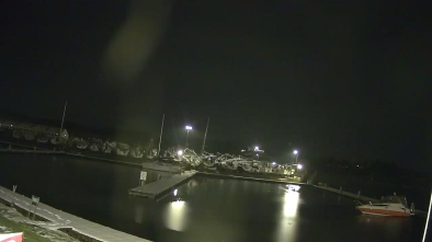 Basen portowy Mamry Mix Port przy jez. Mamry