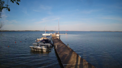 Jezioro Dargin, port Nowy harsz