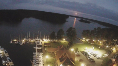 Jezioro Nidzkie, port Pod Dębem