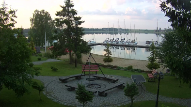 Jezioro Ryńskie, port Bocianie Gniazdo