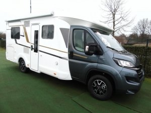 Fiat Profila T 675 SB}