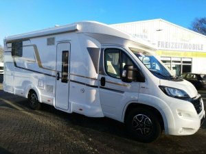 Fiat Profila T 720 QB}