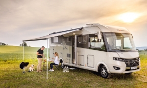 Mercedes Benz I 8400 QD Platin (5,5 t)}