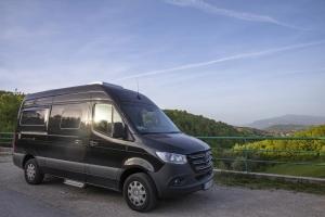 Mercedes Benz Grand Canyon S}