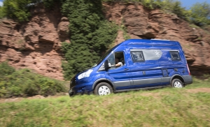 Ford Dexter 560 4x4}