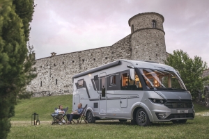 Fiat Sonic Supreme 700 DL}