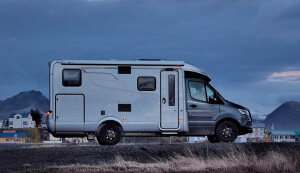 Mercedes Benz B-MC T 580}