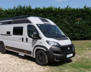 Fiat V697 Road Line VIP}