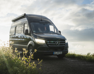 Mercedes Benz Free S 600}