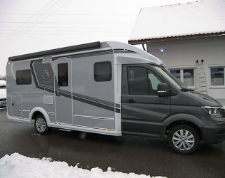 Volkswagen Van TI Plus 700 LF Platinum Selection}