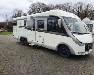 Mercedes Benz chic c-line I 5.9 XL LE 2024}