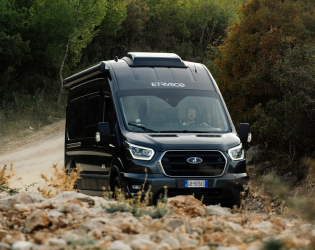 Ford CV 600 DF 4X4}