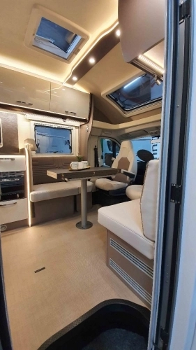 Bürstner - zdjęcie 4