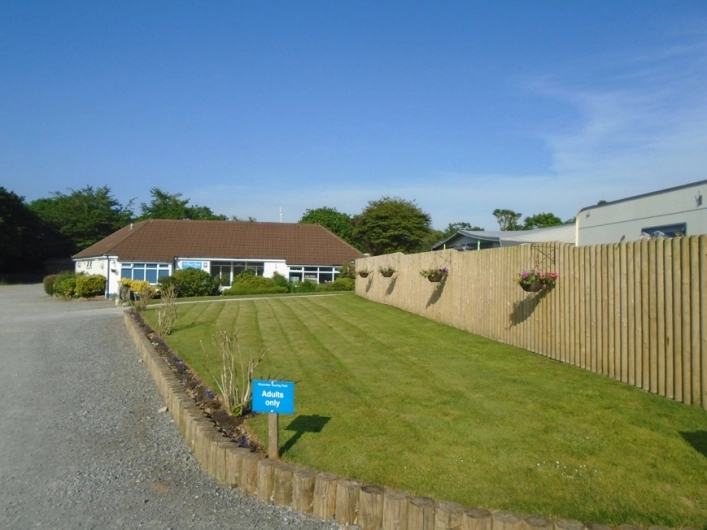 zobacz camping - zdjęcie 1