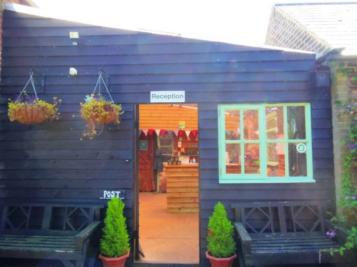 Peel House Farm Caravan Park - zdjęcie 3