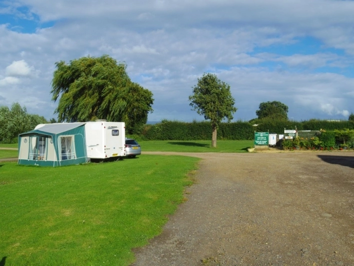 Red Lion Caravan & Camping Park - zdjęcie 3