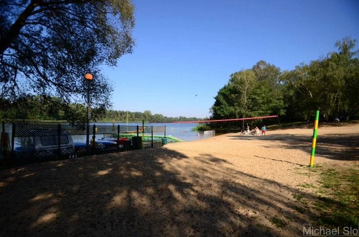 Pole Namiotowe Camping Borzątew Plaża - zdjęcie 3