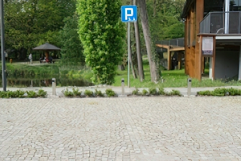 Parking przy Zespole Klasztorno-Pałacowym w Rudach