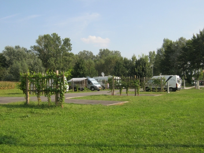 Camper Stop Zabovci - Slowenia  - zdjęcie 2