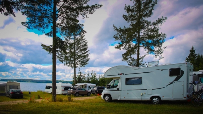 Camper Club Plac Kempingowy Lubie Resort - zdjęcie 1