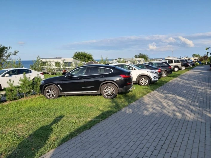 Pole Namiotowe Lazurowe - zdjęcie 1